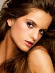 天使超模伊莎贝儿·歌勒Izabel Goulart写真图片集1